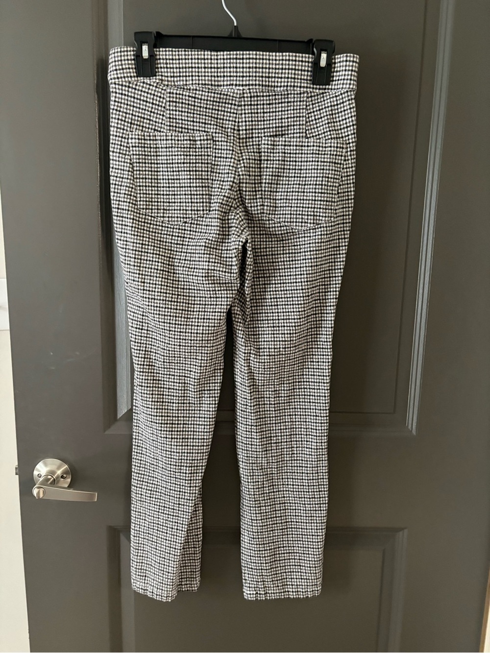 Free People Black & White Houndstooth Cropped Pants - Picture 5 of 7
